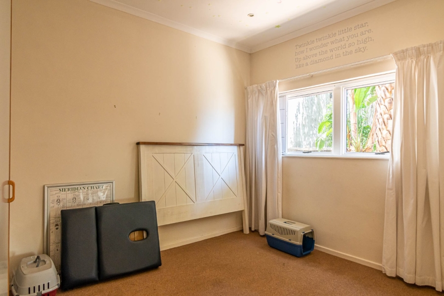 11 Bedroom Property for Sale in Gordons Bay Village Western Cape